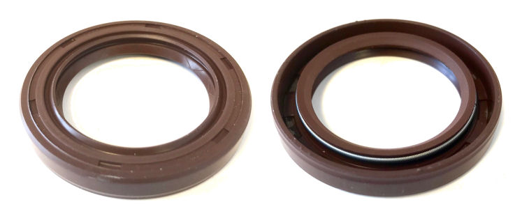 95x130x12mm R23/TC Double Lip Viton Rotary Shaft Oil Seal with Garter Spring image 2
